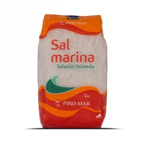 Bolsa de sal marina gruesa húmeda para cocinar.